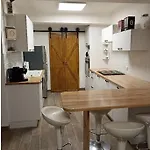 La Maison De La Cloche Сasa de vacaciones *
